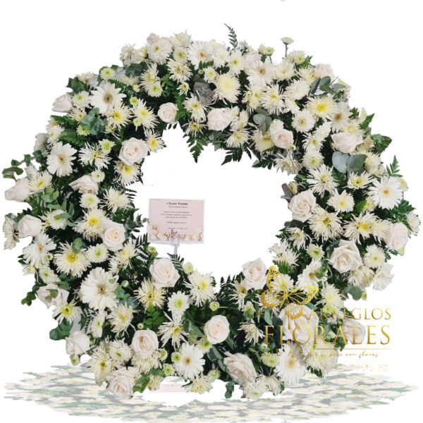 Corona floral de rosas para funerales